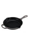 LE CREUSET SIGNATURE HANDLE 9 INCH ENAMEL CAST IRON SKILLET,LS2024-237F