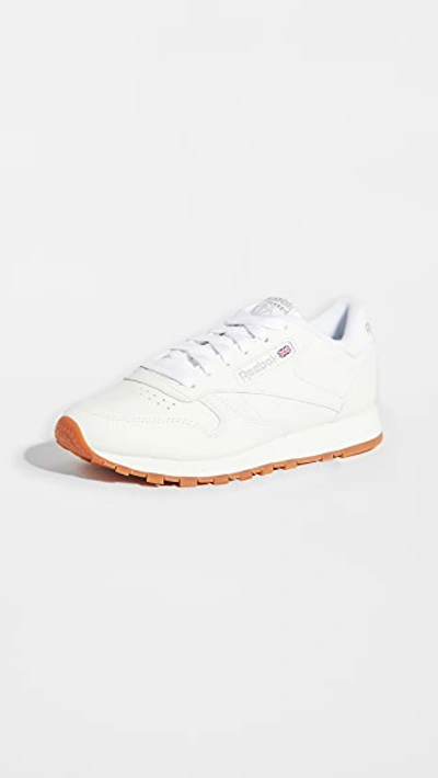 Reebok Classic Leather Joggers In White/gum