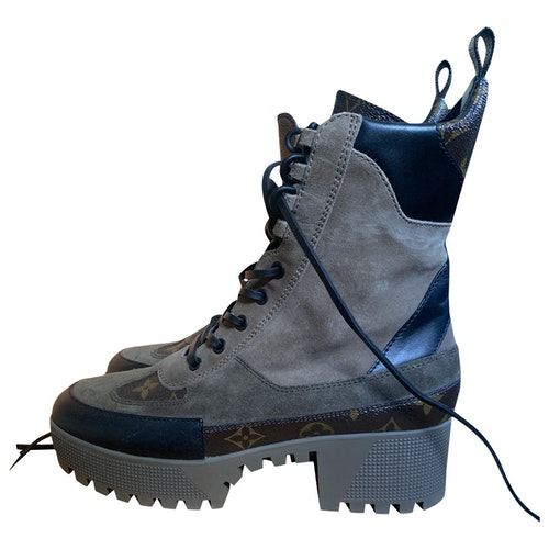 laureate boots louis vuitton
