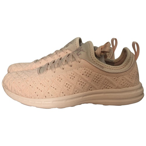 apl uk trainers