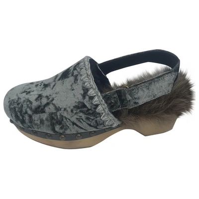 Pre-owned Mou Grey Velvet Mules & Clogs
