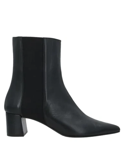 Aldo Castagna Ankle Boots In Black