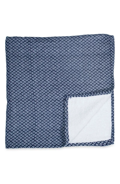 Uchino Zero Twist Hishi Bath Towel In Dark Blue