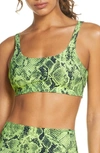 ALO YOGA VAPOR SNAKESKIN PRINT SPORTS BRA,W9308R