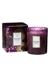 VOLUSPA JAPONICA SANTIAGO HUCKLEBERRY SCALLOPED EDGE EMBOSSED GLASS CANDLE,7202