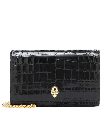 Alexander Mcqueen Skull Small Leather Crossbody Bag In Black