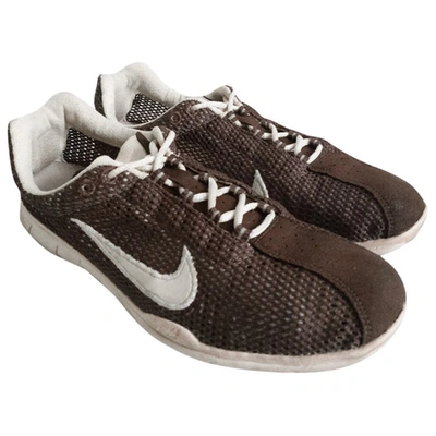 Pre-owned Nike Brown Suede Trainers