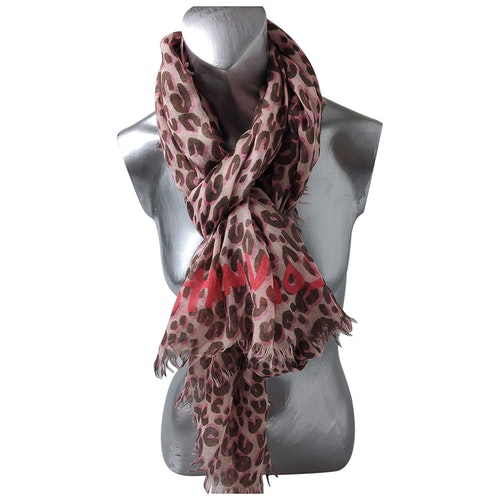 Pre-Owned Louis Vuitton Pink Cashmere Scarf | ModeSens