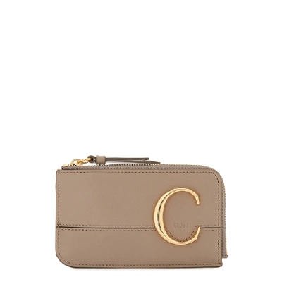 Chloé C Medium Leather Card Holder In Grey