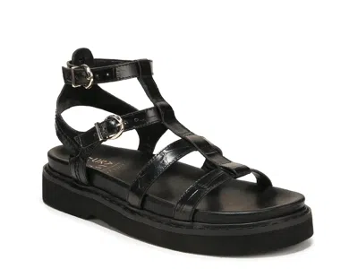 27 Edit Naturalizer Lexie Sandal In Black