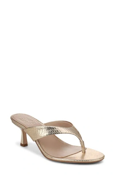 27 Edit Naturalizer Tressa Sandal In Gold