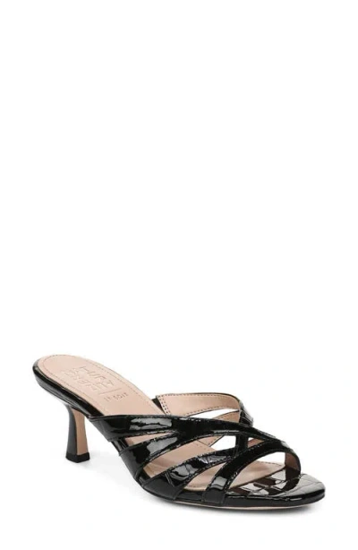 27 Edit Naturalizer Tuesday Slide Sandal In Black