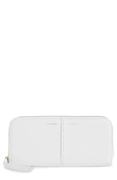 Frame Les Second Leather Continental Wallet In Blanc