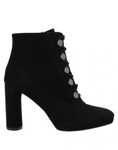 Albano Ankle Boots In Black