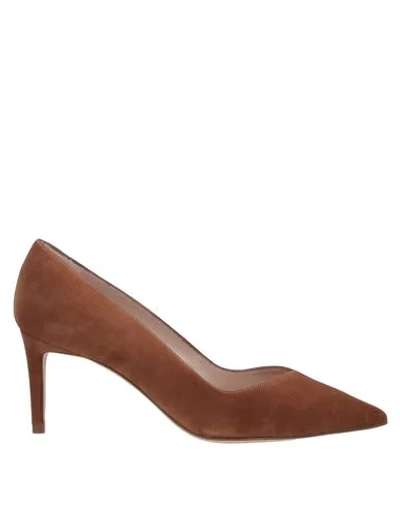 Stuart Weitzman Pump In Brown