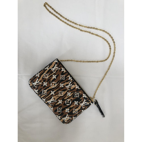 Pre-Owned Louis Vuitton Double Zip Brown Cloth Clutch Bag | ModeSens