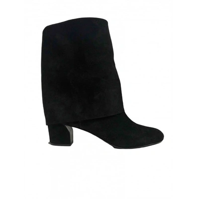 Pre-owned Casadei Ankle Boots In Black