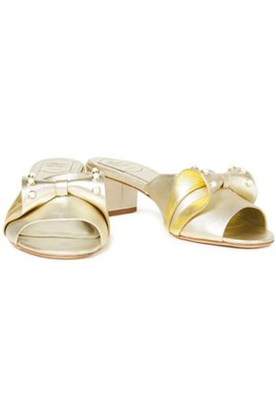 Roger Vivier Bow-embellished Metallic Leather Mules In Neutrals