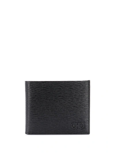 Ferragamo Gancini Pebbled Wallet In Black