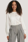 NA-KD CLASSIC PLEATED DETAIL BLOUSE WHITE