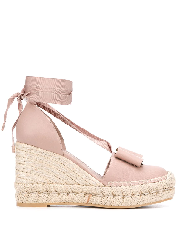 pale pink wedges