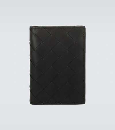 Bottega Veneta Folded Leather Cardholder In Black