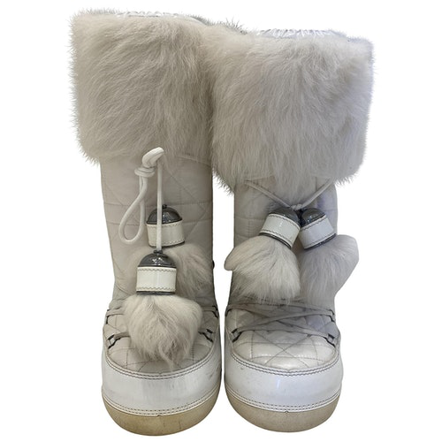 dior fur boots