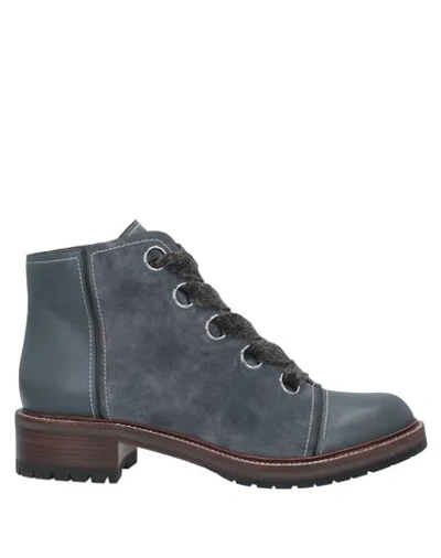 Rodo Ankle Boot In Grey