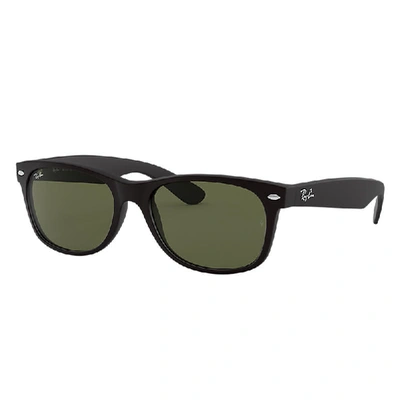 Ray Ban New Wayfarer Matte Sunglasses Black Frame Green Lenses 55-18