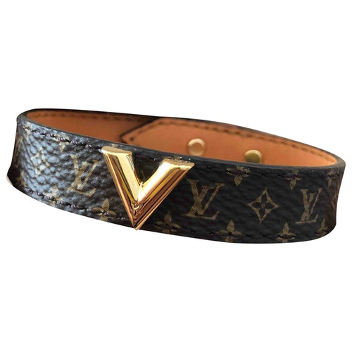 Pre-Owned Louis Vuitton Essential V Brown Leather Bracelet | ModeSens