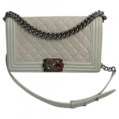 Pre-owned Chanel Boy White Leather Handbag