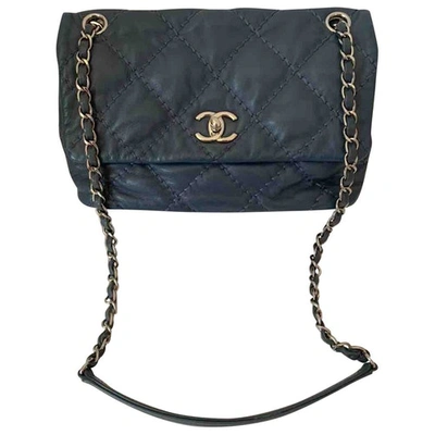 Pre-owned Chanel Blue Leather Handbag