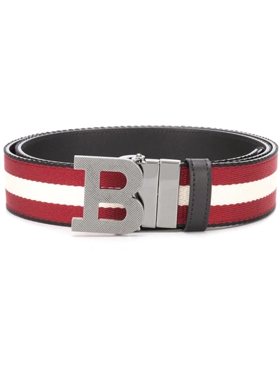 Bally Men's B Buckle 40mm Reversible Leather Belt – Maison dé Bouchard
