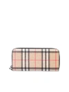 BURBERRY CHECKED WALLET,11423690