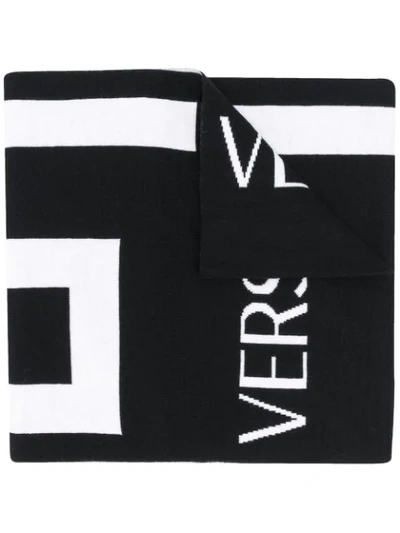 Versace Greca-motif Knitted Scarf In Black