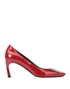 Roger Vivier Pump In Red