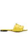 Bottega Veneta The Lido Flat Mules In Intrecciato Nappa Lambskin In Green