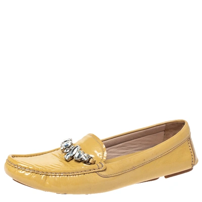 Pre-owned Miu Miu Pale Yellow Patent Leather Crystal Embellished Slip On Loafer Size 40.5