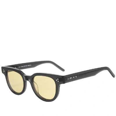 Akila Legacy Sunglasses In Black