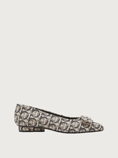 Ferragamo Viva Bow Gancini-print Canvas Ballerina Flats In Beige