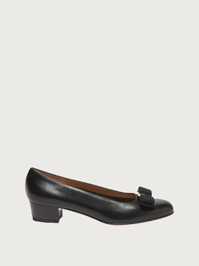Ferragamo Vara Soft' Pumps In Black