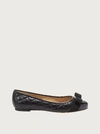 Ferragamo Ballet Flats Varina Patent Leather In Black