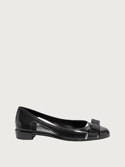Ferragamo Vara Bow Jelly Cut-out Ballerina Pumps In Nero
