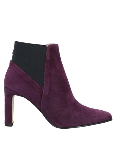 Cheville Ankle Boot In Deep Purple