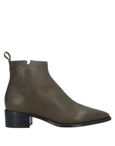 Pomme D'or Ankle Boots In Military Green