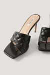 NA-KD QUILTED TOE RING MULES - BLACK