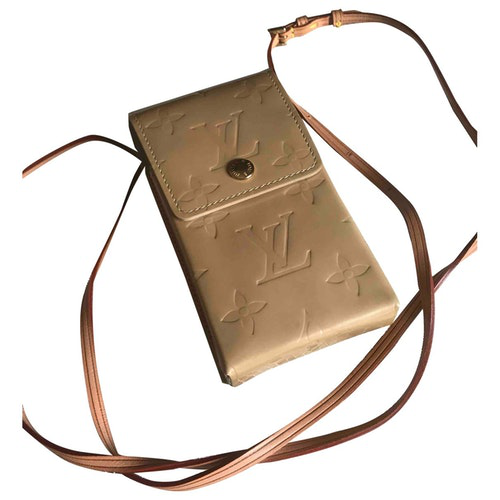Pre-Owned Louis Vuitton Beige Patent Leather Clutch Bag | ModeSens
