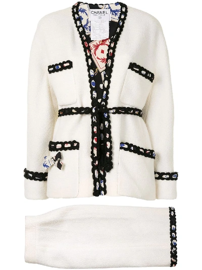 Pre-owned Chanel Contrasting Detailing Skirt Suit In White