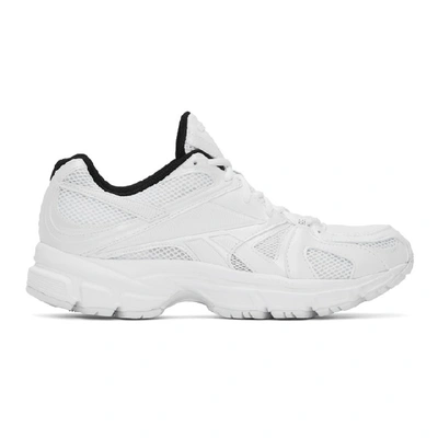 Vetements Spike Runner Low-top Trainers In White