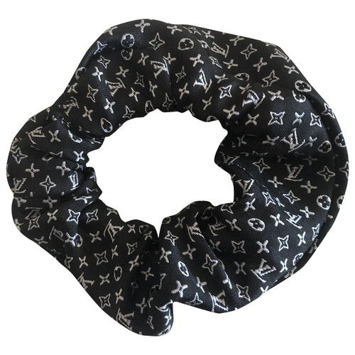 Pre-Owned Louis Vuitton Black Silk Hair Accessories | ModeSens